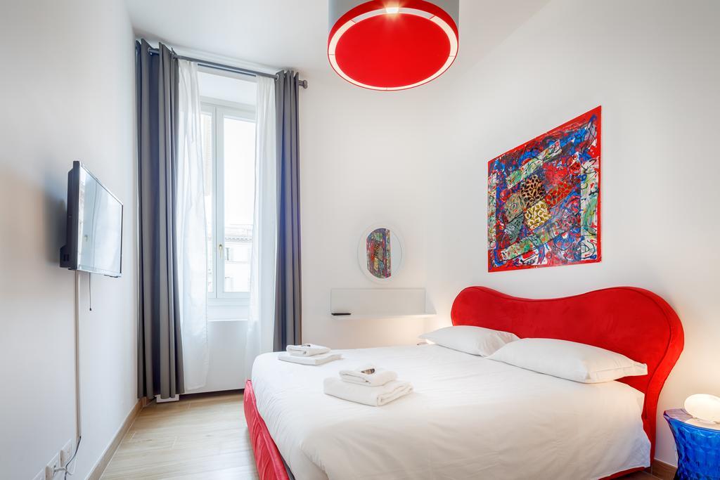 Town At Spanish Steps Apartment *